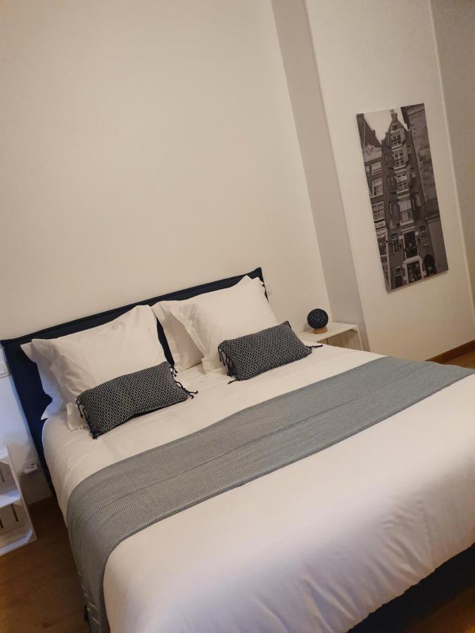 La Cour Saint Louis Bed and Breakfast Castelnau-Montratier Exteriör bild