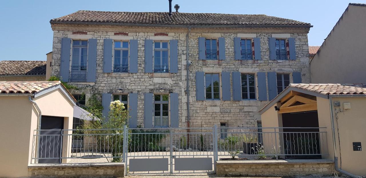 La Cour Saint Louis Bed and Breakfast Castelnau-Montratier Exteriör bild