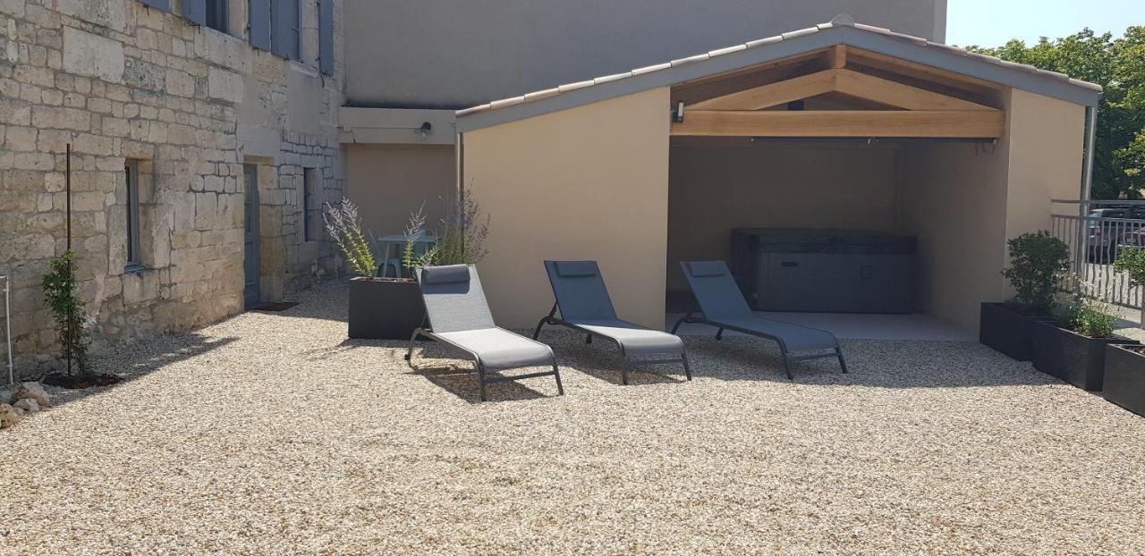 La Cour Saint Louis Bed and Breakfast Castelnau-Montratier Exteriör bild